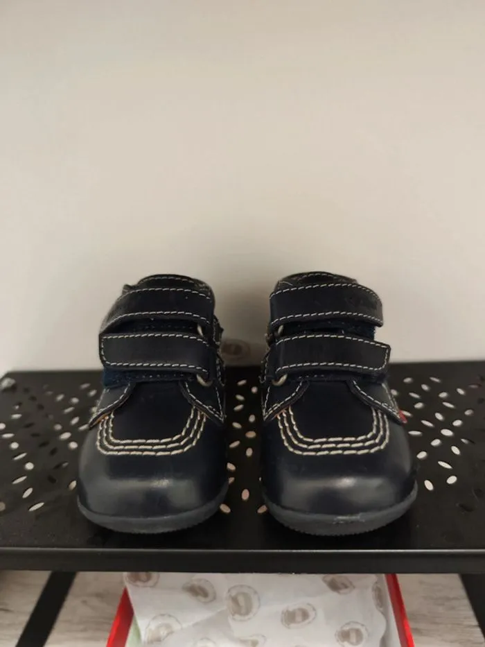 Chaussures bébé taille 18 - Kickers | Beebs