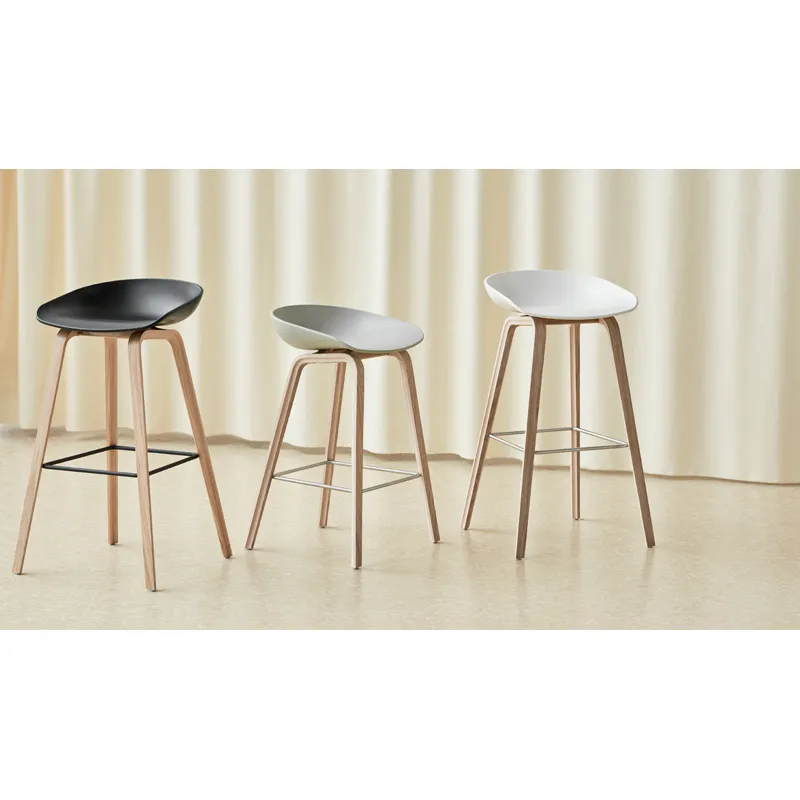 Tabouret haut     ABOUT A STOOL AAS 32 H75 Fall green           HAY